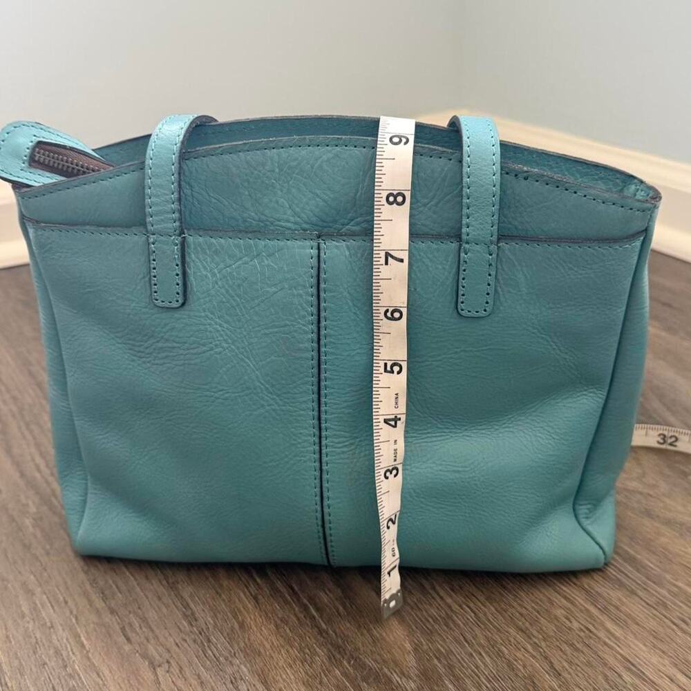 Patricia Nash blue tooled leather shoulder bag